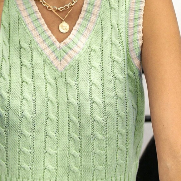 Sweater Vests - Picture 3 of 4